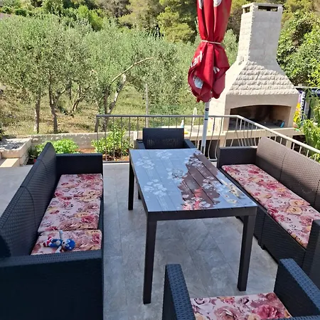 Kuca Za Odmor Dijana Holiday home Trpanj